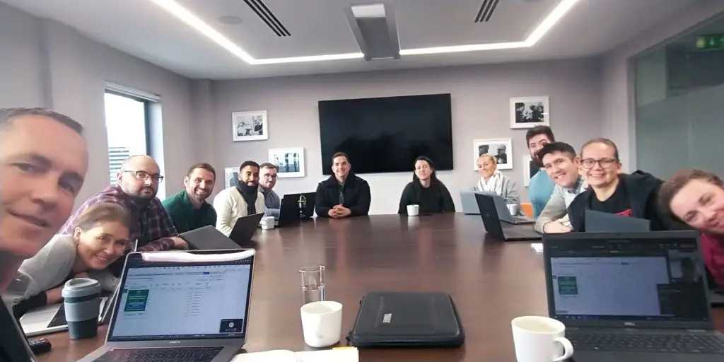 Maracuja Media Founder Michael Day having a strategy meeting with a customer's marketing and sales team
